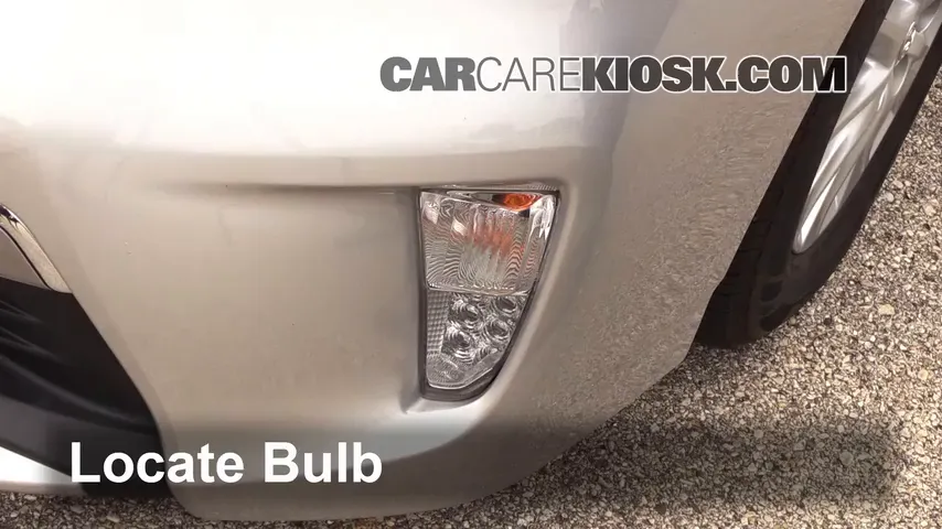 2013 Toyota Prius Plug-In 1.8L 4 Cyl. Éclairage Feu clignotant avant (remplacer l'ampoule)